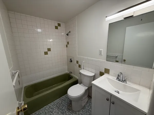 $2,000 | 154 Main Street, Unit 12, Everett, MA 02149