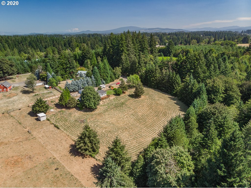 34148 Southeast Jarl Road Boring, OR 97009 - Photo 3 of 32 a view of a outdoor space with a lake view