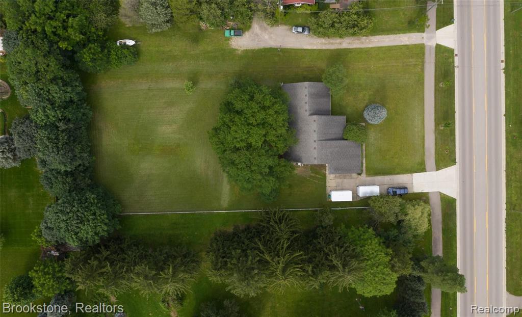 679 West Hamlin Road Rochester Hills, MI 48307 - Photo 3 of 35 Gallery Image 3