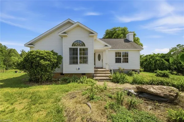 $349,900 | 874 Hanks Street, Traphill, NC 28685
