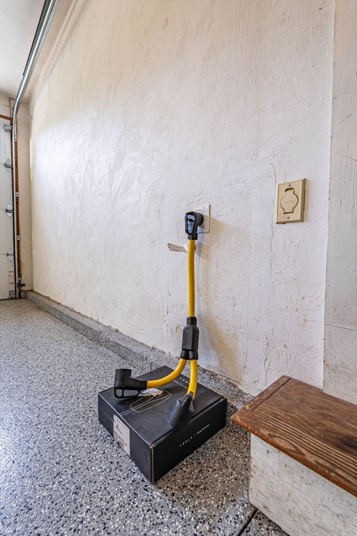 5 Chapel Hill Road Beverly, MA 01915 - Photo 41 of 41 a living room with furniture