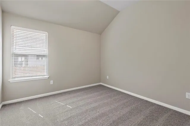 $2,200 | 1101 Goldilocks Lane, Manchaca, TX 78652