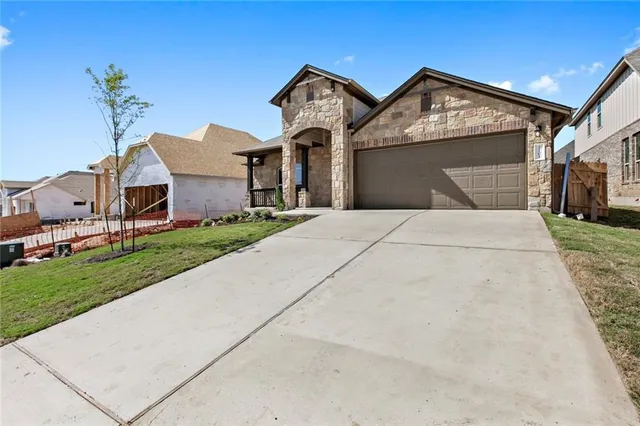 $2,200 | 1101 Goldilocks Lane, Manchaca, TX 78652