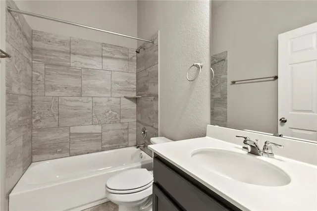 $2,200 | 1101 Goldilocks Lane, Manchaca, TX 78652