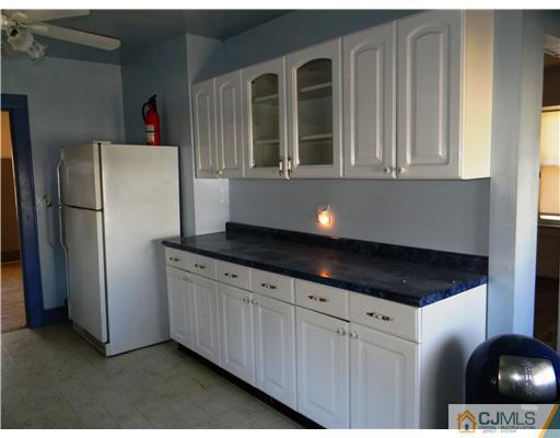 512 Parkside Road Plainfield, NJ 07060 - Photo 2 of 14 Gallery Image 2