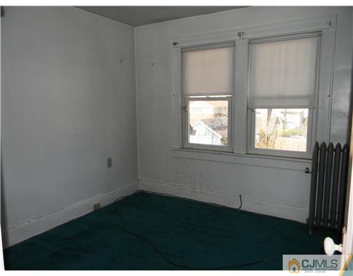 512 Parkside Road Plainfield, NJ 07060 - Photo 11 of 14 Gallery Image 11