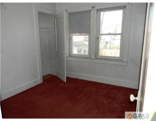 512 Parkside Road Plainfield, NJ 07060 - Photo 9 of 14 Gallery Image 9