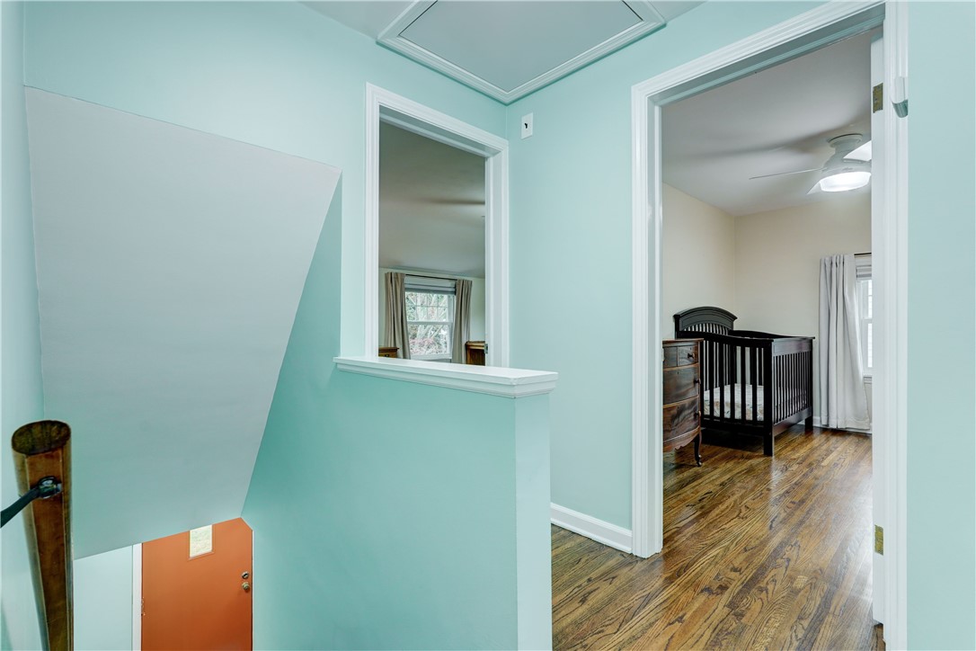 248 Wyndham Road Irondequoit, NY 14609 - Photo 17 of 32