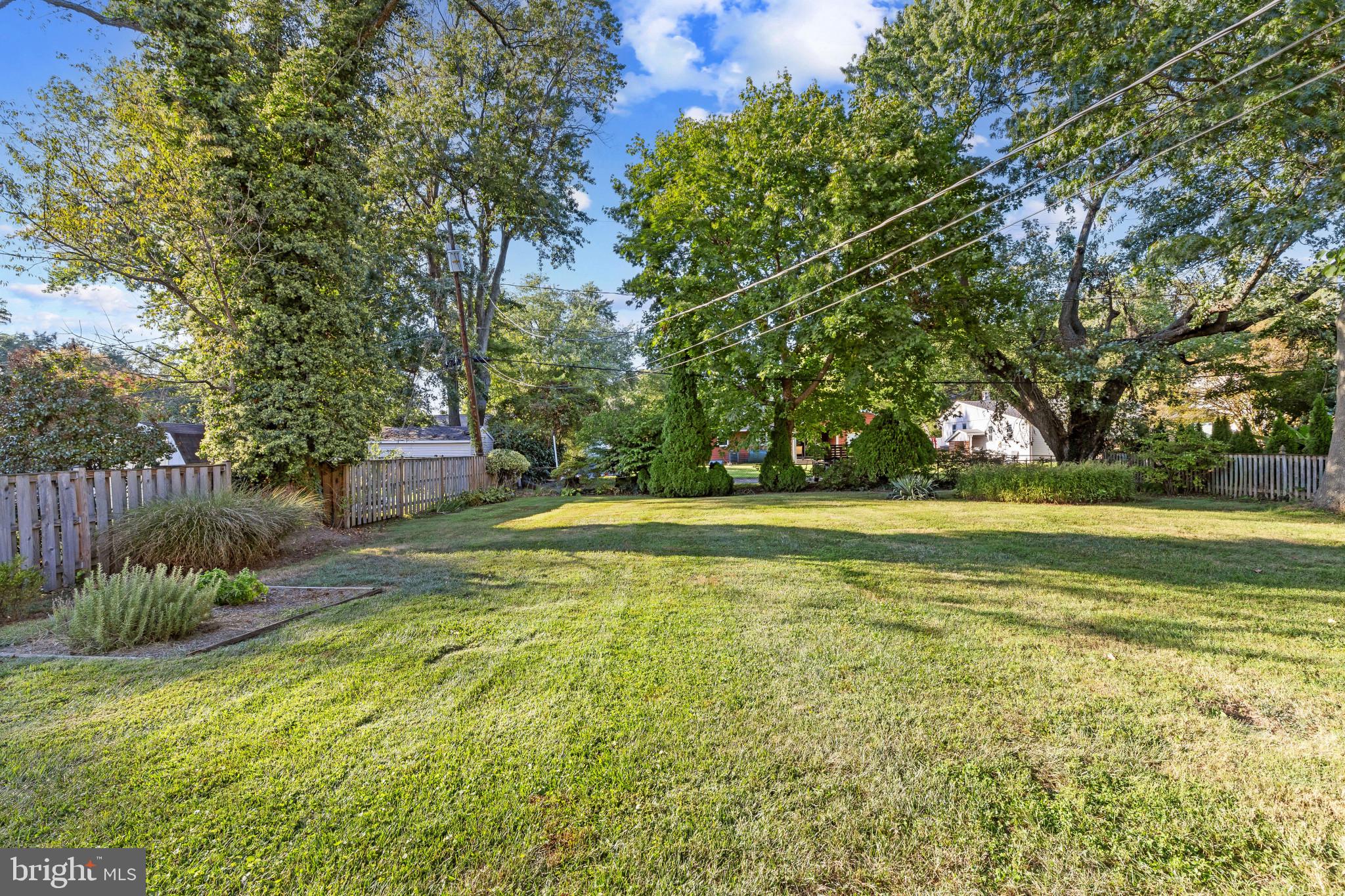 626 Edwards Road Annapolis, MD 21409 - Photo 29 of 40 Spacious flat, fenced backyard