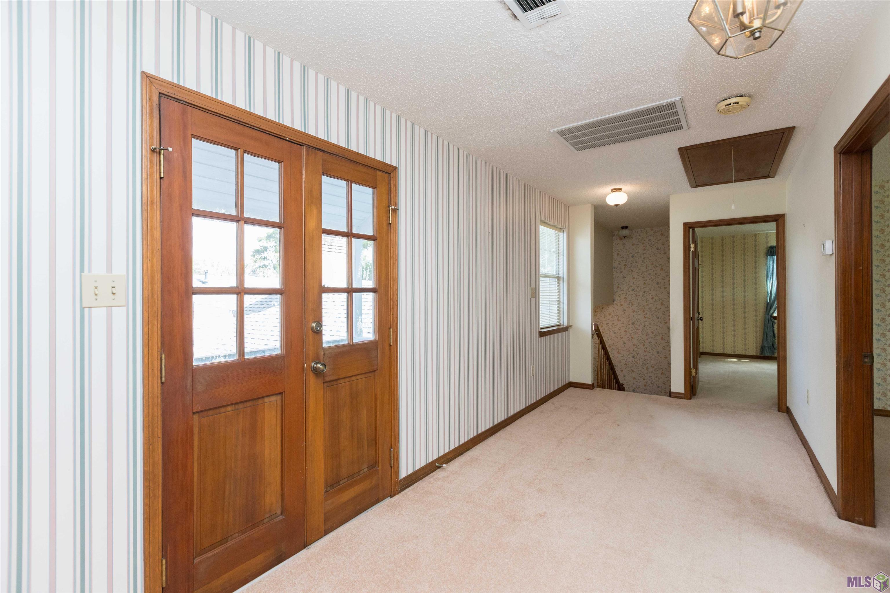 6631 Boone Avenue Baton Rouge, LA 70808 - Photo 36 of 47 UPSTAIRS LANDING