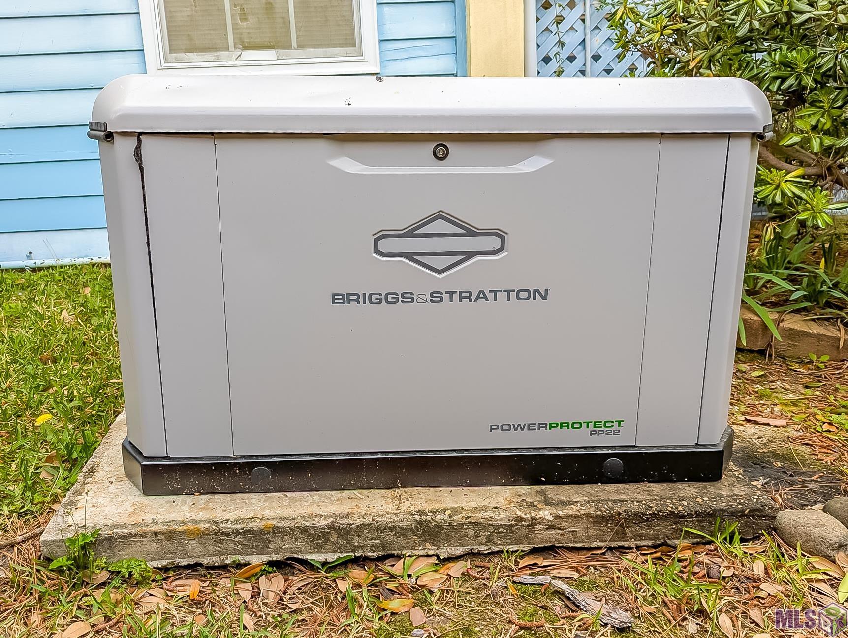 6631 Boone Avenue Baton Rouge, LA 70808 - Photo 44 of 47 WHOLE HOUSE GENERATOR!