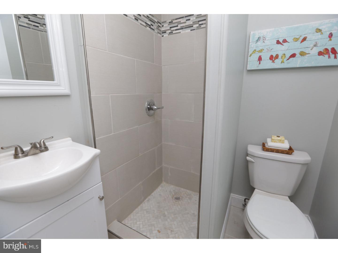 316 Righter Street Philadelphia, PA 19128 - Photo 13 of 25 Bathroom