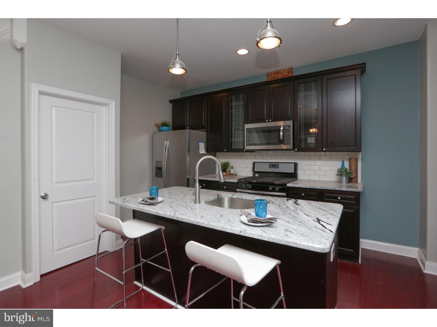 316 Righter Street Philadelphia, PA 19128 - Photo 9 of 25 Kitchen