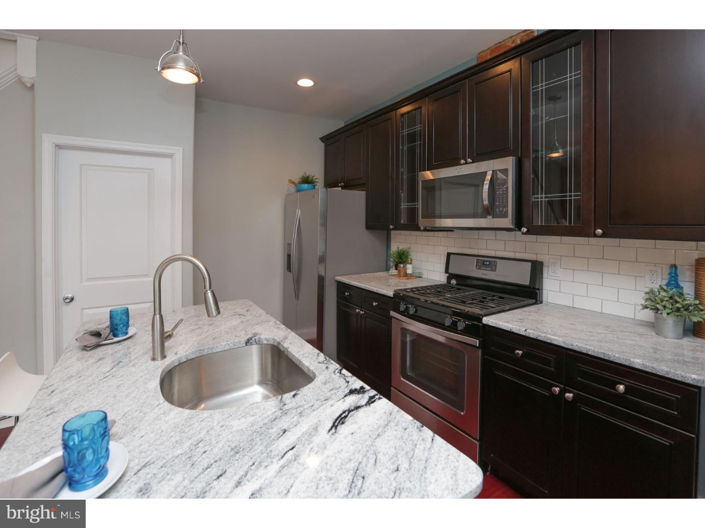 316 Righter Street Philadelphia, PA 19128 - Photo 10 of 25 Kitchen