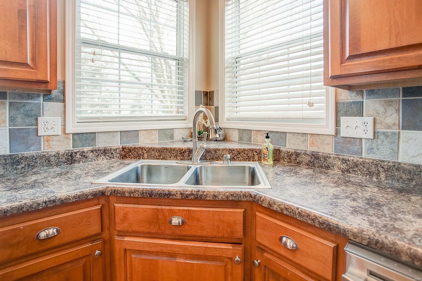 9 Meadow Rue Drive Edwardsville, IL 62025 - Photo 17 of 48 Gallery Image 17