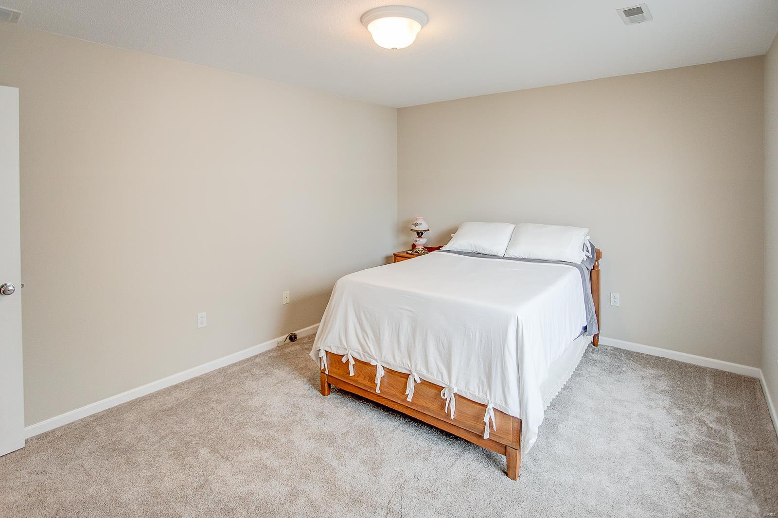9 Meadow Rue Drive Edwardsville, IL 62025 - Photo 32 of 48 Gallery Image 32