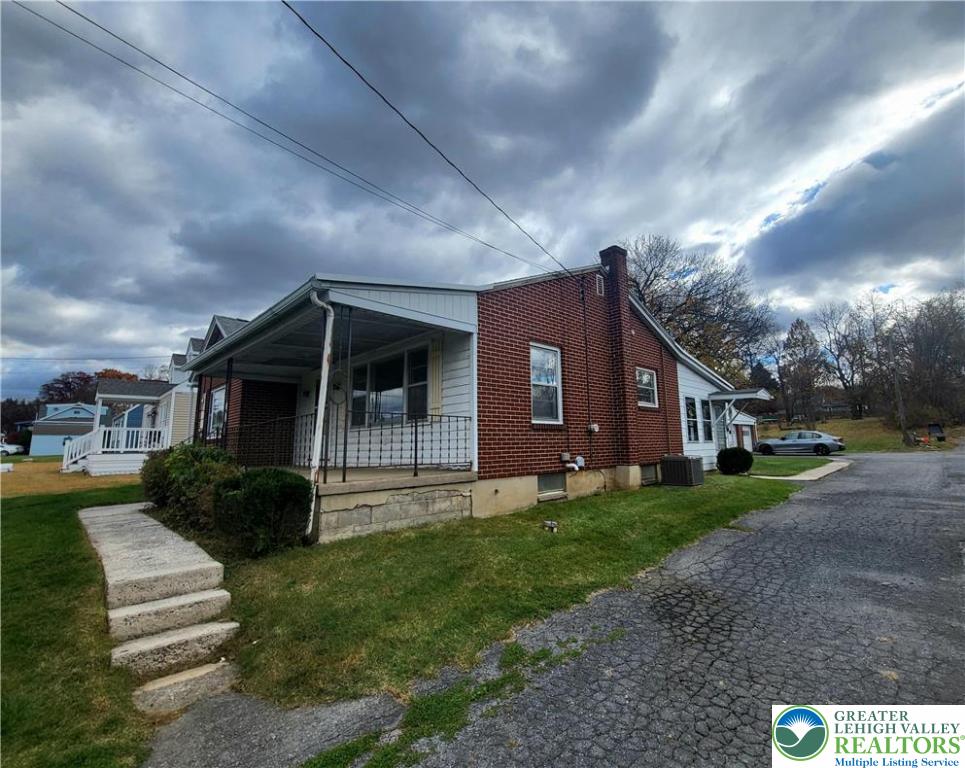 4788 Buckeye Road Emmaus, PA 18049 - Photo 3 of 30 Gallery Image 3