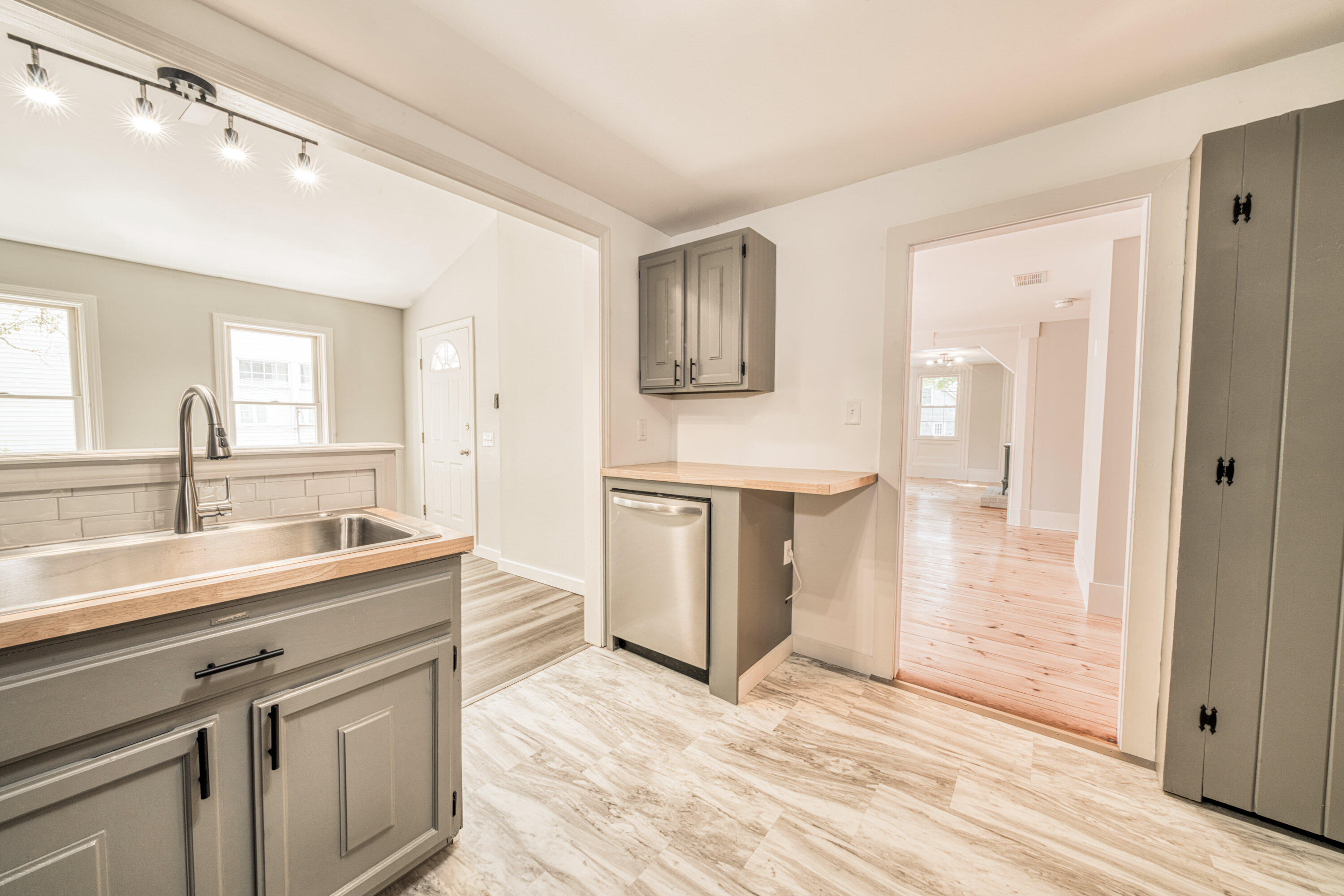 47 Main Road North Hampden, ME 04444 - Photo 16 of 40 6560