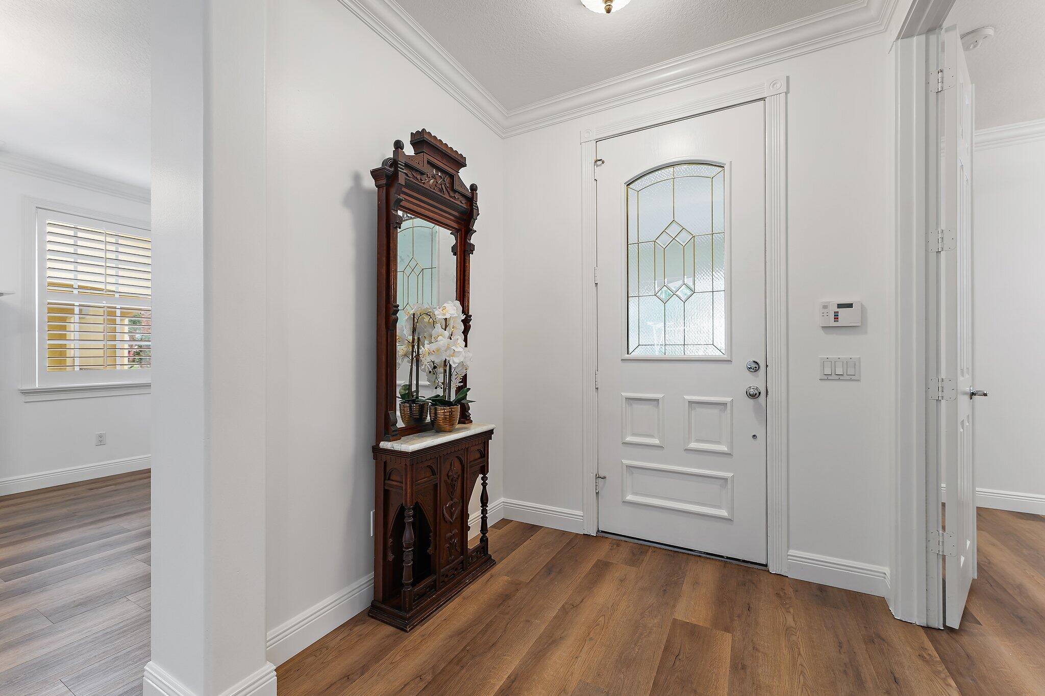 242 San Remo Drive Jupiter, FL 33458 - Photo 11 of 54 Foyer