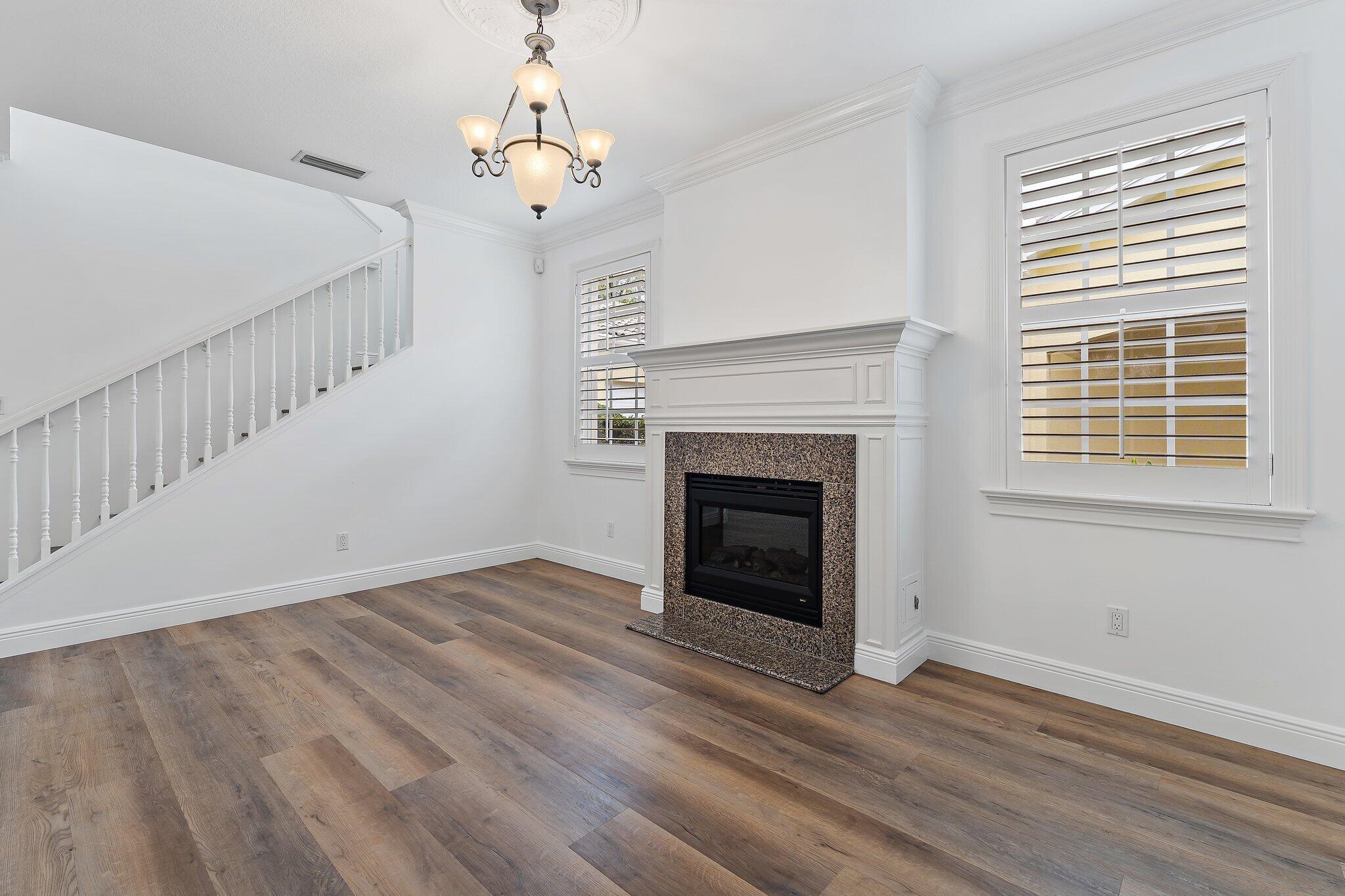 242 San Remo Drive Jupiter, FL 33458 - Photo 16 of 54 Living Room