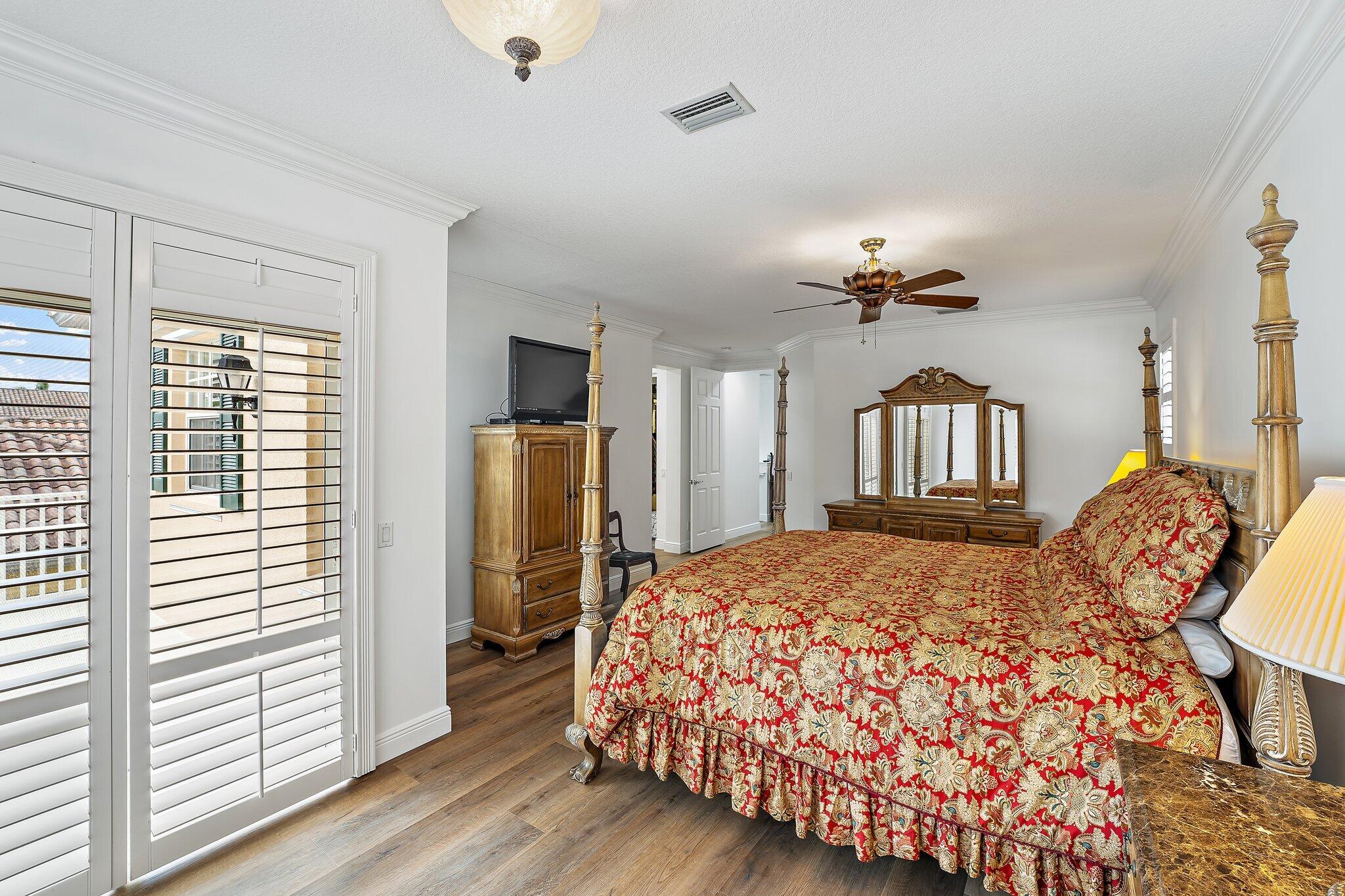 242 San Remo Drive Jupiter, FL 33458 - Photo 30 of 54 Grand Suite