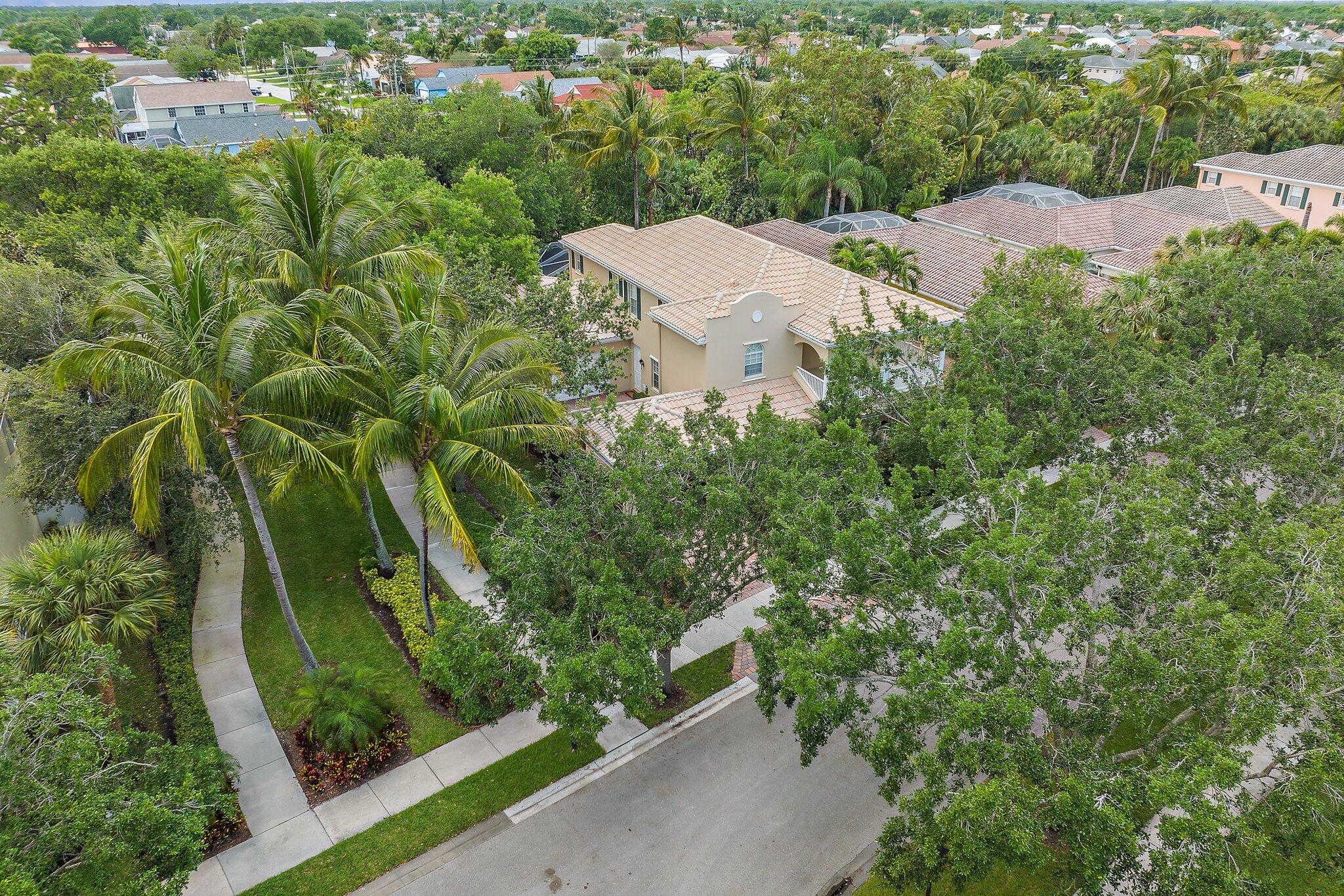 242 San Remo Drive Jupiter, FL 33458 - Photo 53 of 54 Aerial