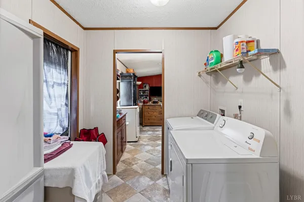 $228,000 | 105 Whisperridge Court, Moneta, VA 24121