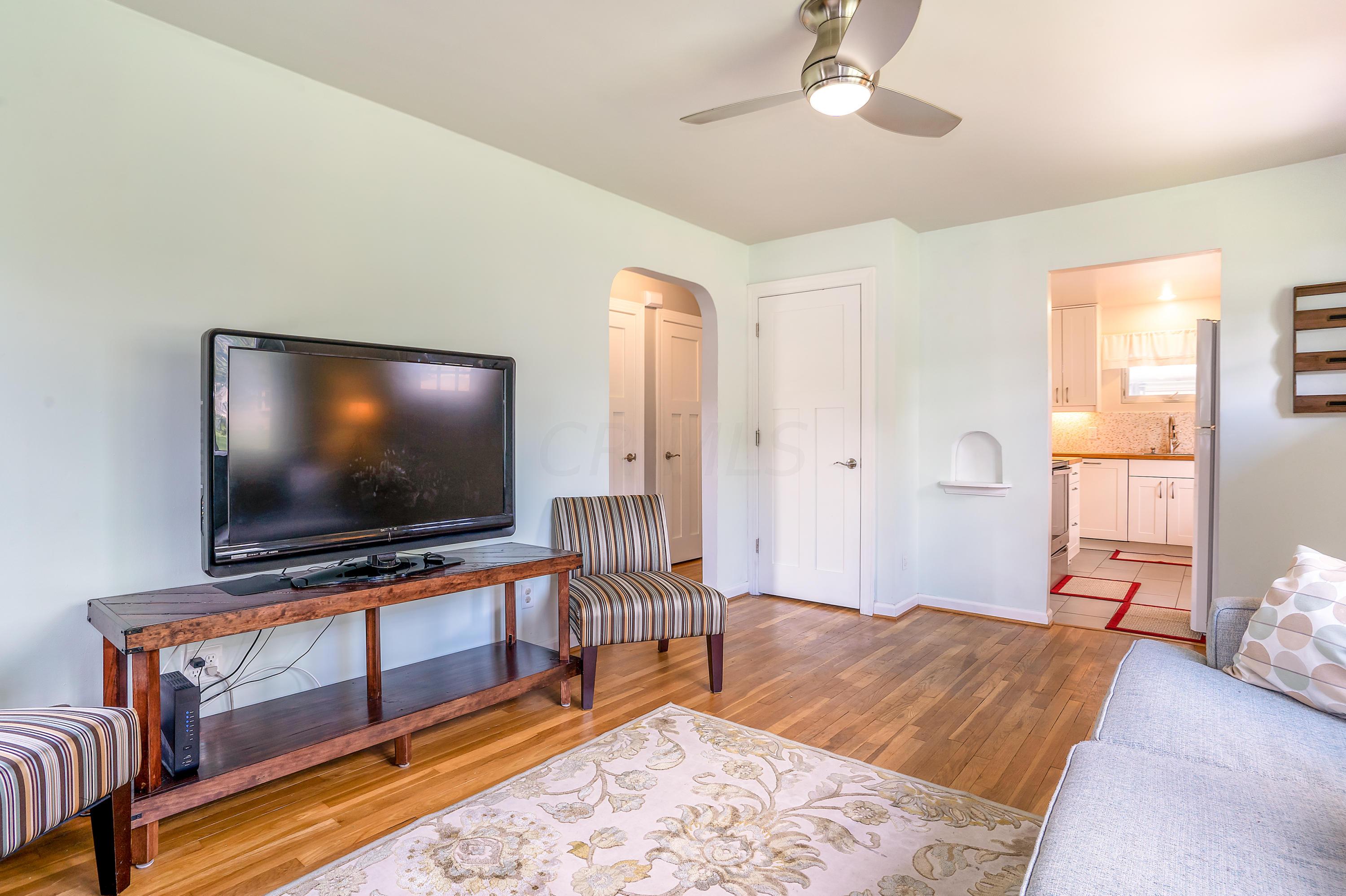 555 Wetmore Road Columbus, OH 43214 - Photo 8 of 46 Gallery Image 8