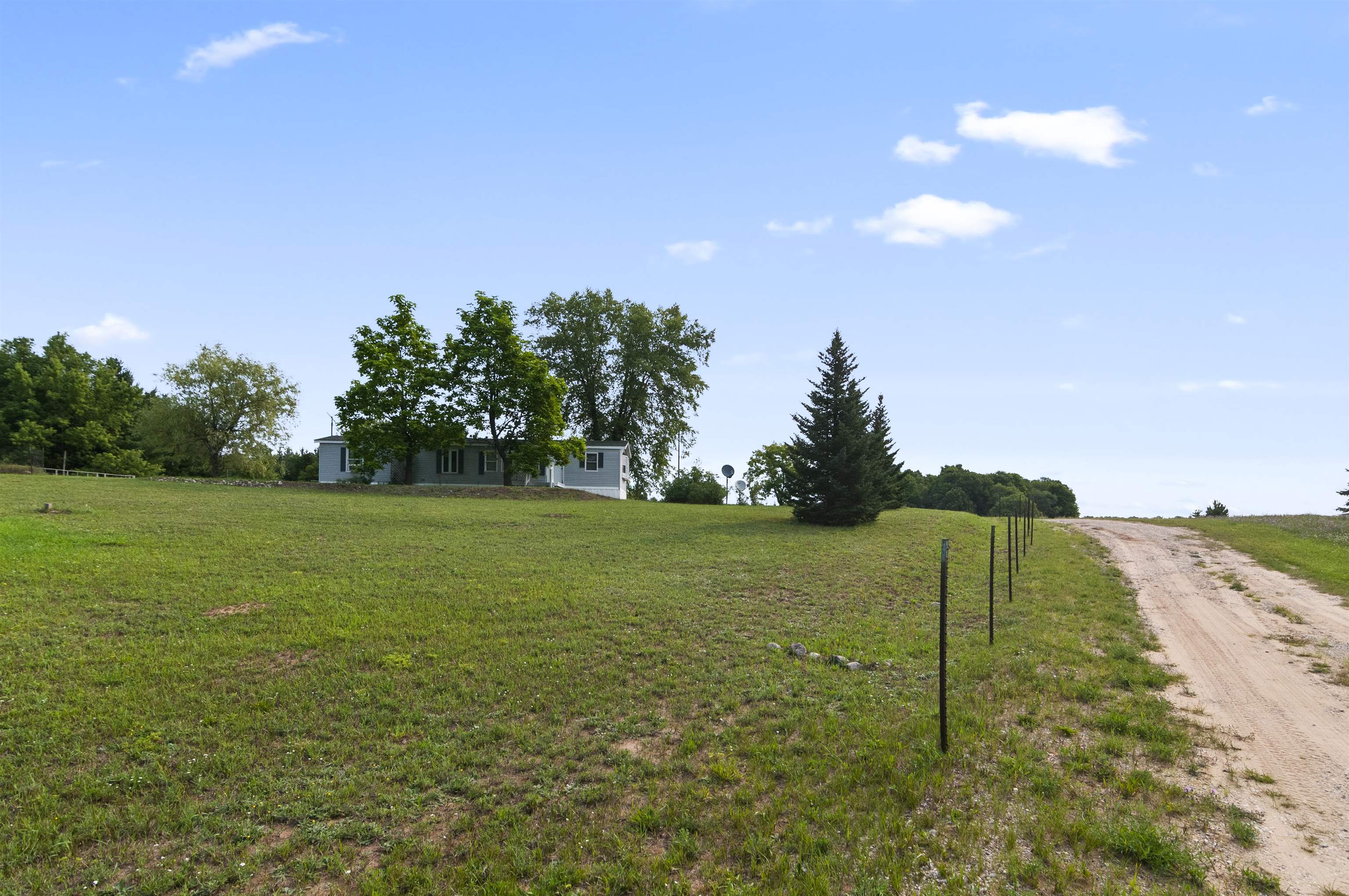 5767 South 23 Road Boon, MI 49618 - Photo 26 of 40