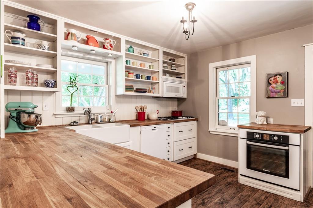 7935 Oakland Road Indianapolis, IN 46240 - Photo 11 of 47 Gallery Image 11