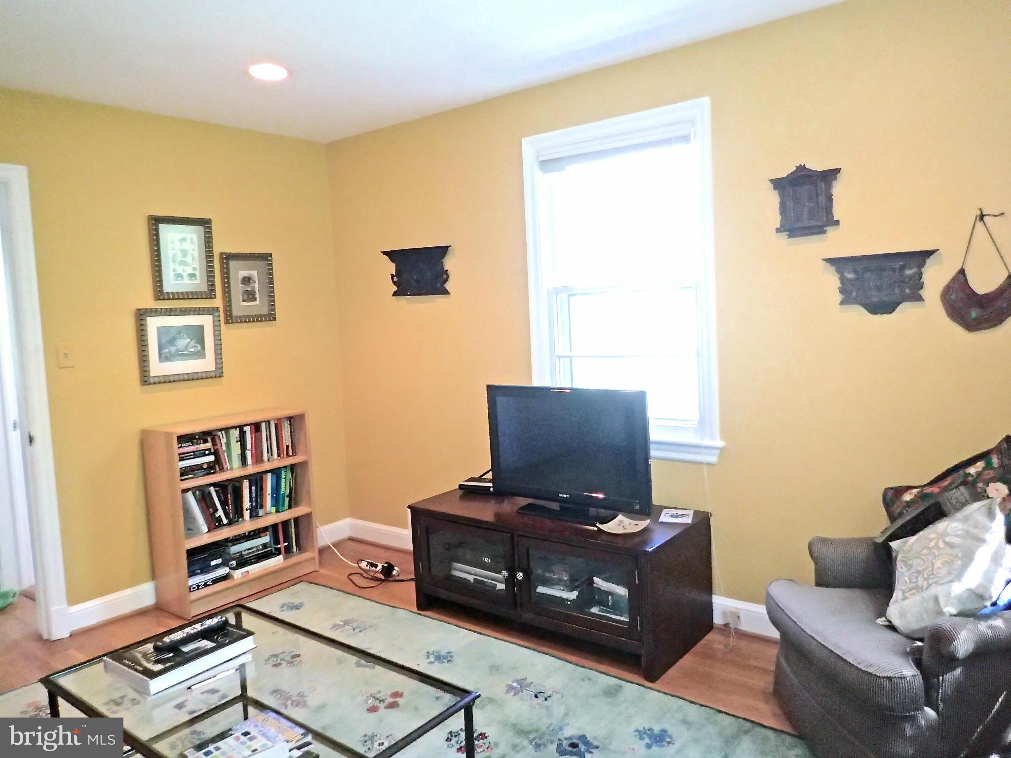 5123 Linnean Avenue Northwest Washington, DC 20008 - Photo 16 of 29 ALL-Generous, well proportioned, bedrooms