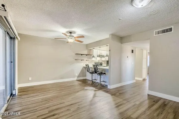 $1,300 | 1826 N Spring, Unit 102, Mesa, AZ 85203