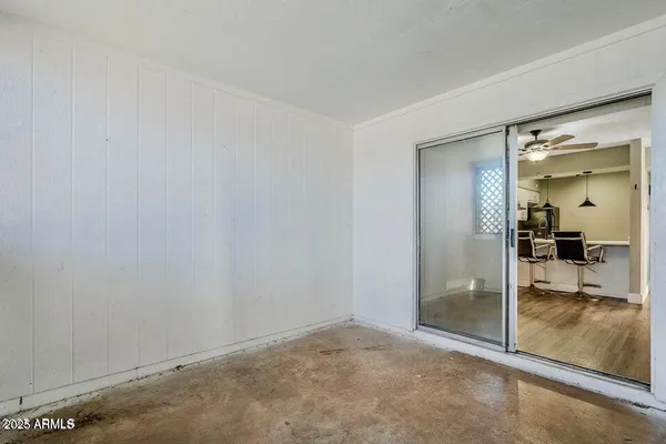 $1,300 | 1826 N Spring, Unit 102, Mesa, AZ 85203