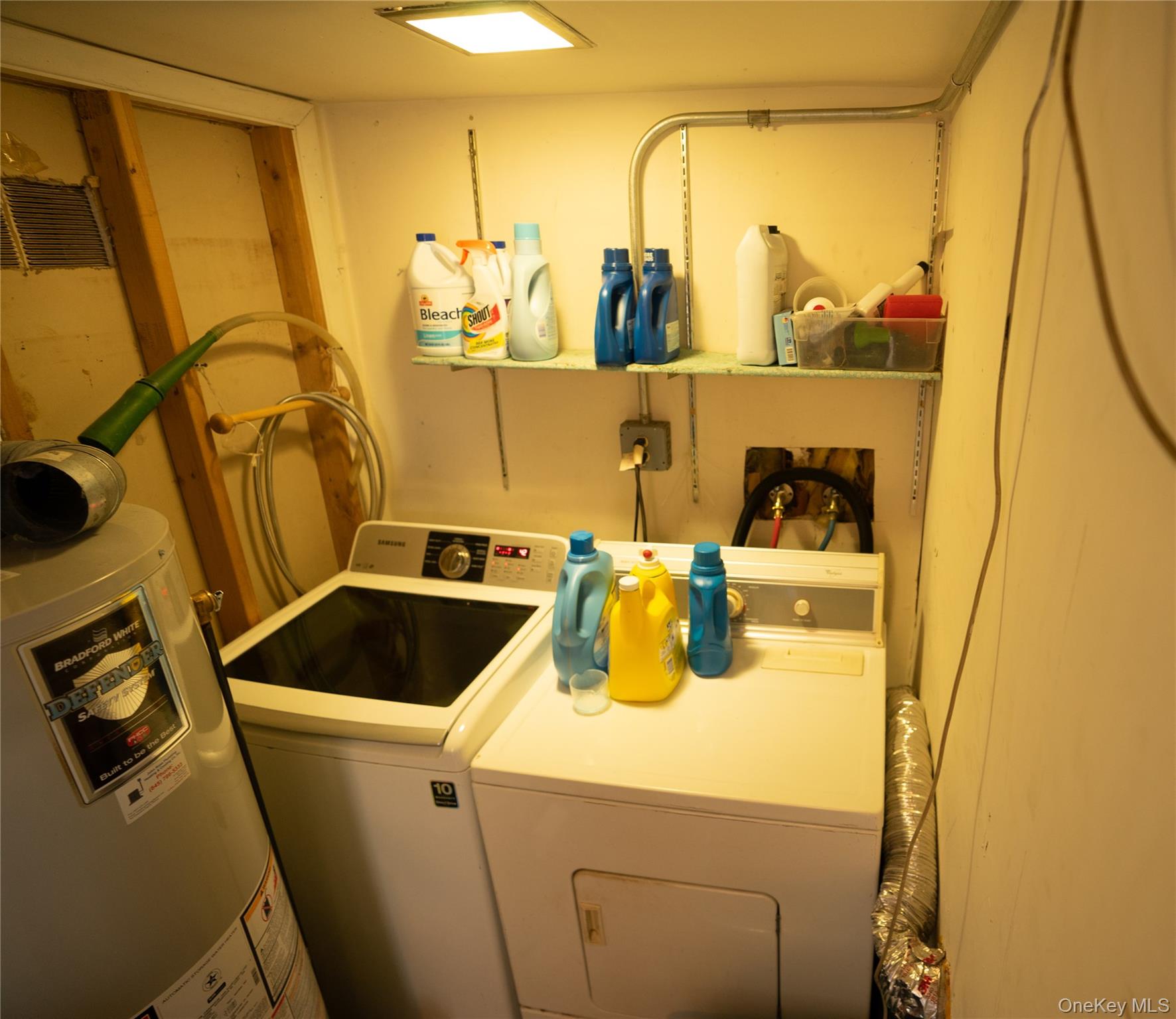4 Jay Street Stony Point, NY 10980 - Photo 20 of 21 a utility room with sink dryer and washer