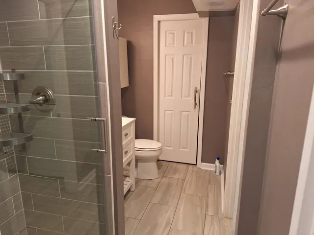 $3,900 | 735 Lake Frances Drive, Charleston, SC 29412