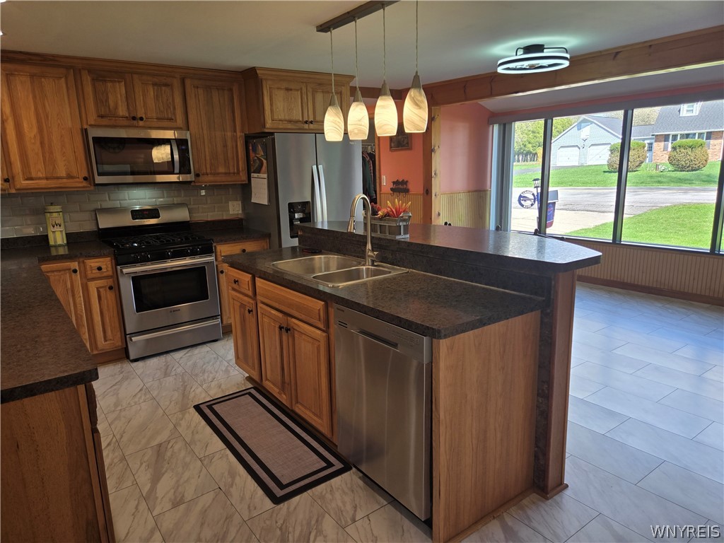 8984 Lovers Lane Road Pembroke, NY 14036 - Photo 13 of 50
