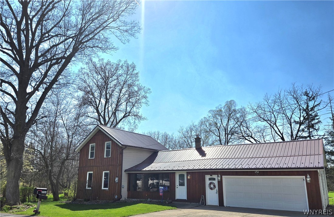 8984 Lovers Lane Road Pembroke, NY 14036 - Photo 2 of 50