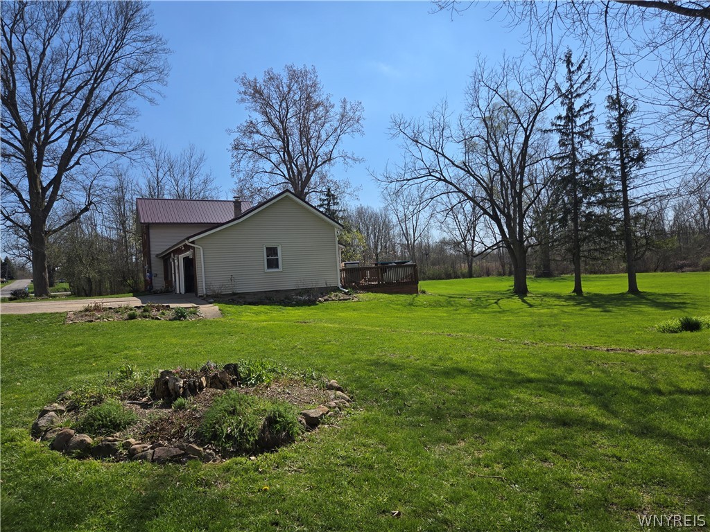 8984 Lovers Lane Road Pembroke, NY 14036 - Photo 4 of 50