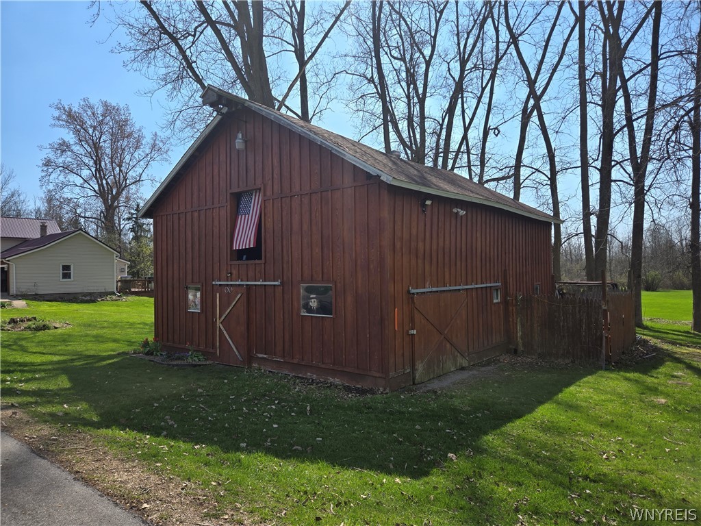 8984 Lovers Lane Road Pembroke, NY 14036 - Photo 8 of 50