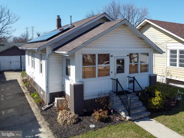 $330,000 | 623 Lafayette Avenue, Hamilton, NJ 08610