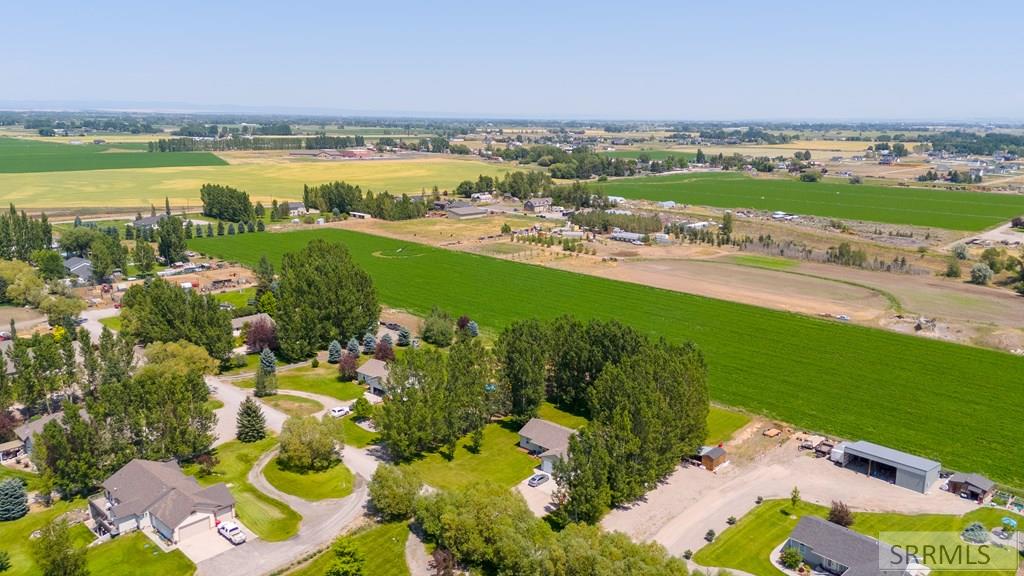 1750 Clements Lane Rexburg, ID 83440 - Photo 4 of 39