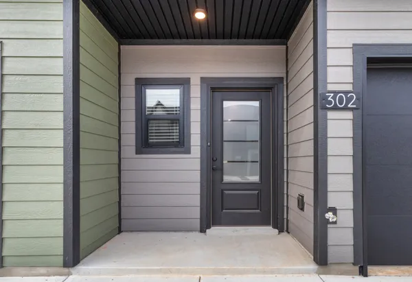 $1,595 | 302 Jonathan Wade Circle, Clarksville, TN 37043