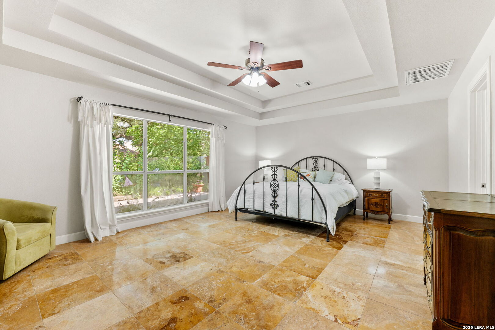 29627 Fairview Place Fair Oaks Ranch, TX 78015 - Photo 18 of 35