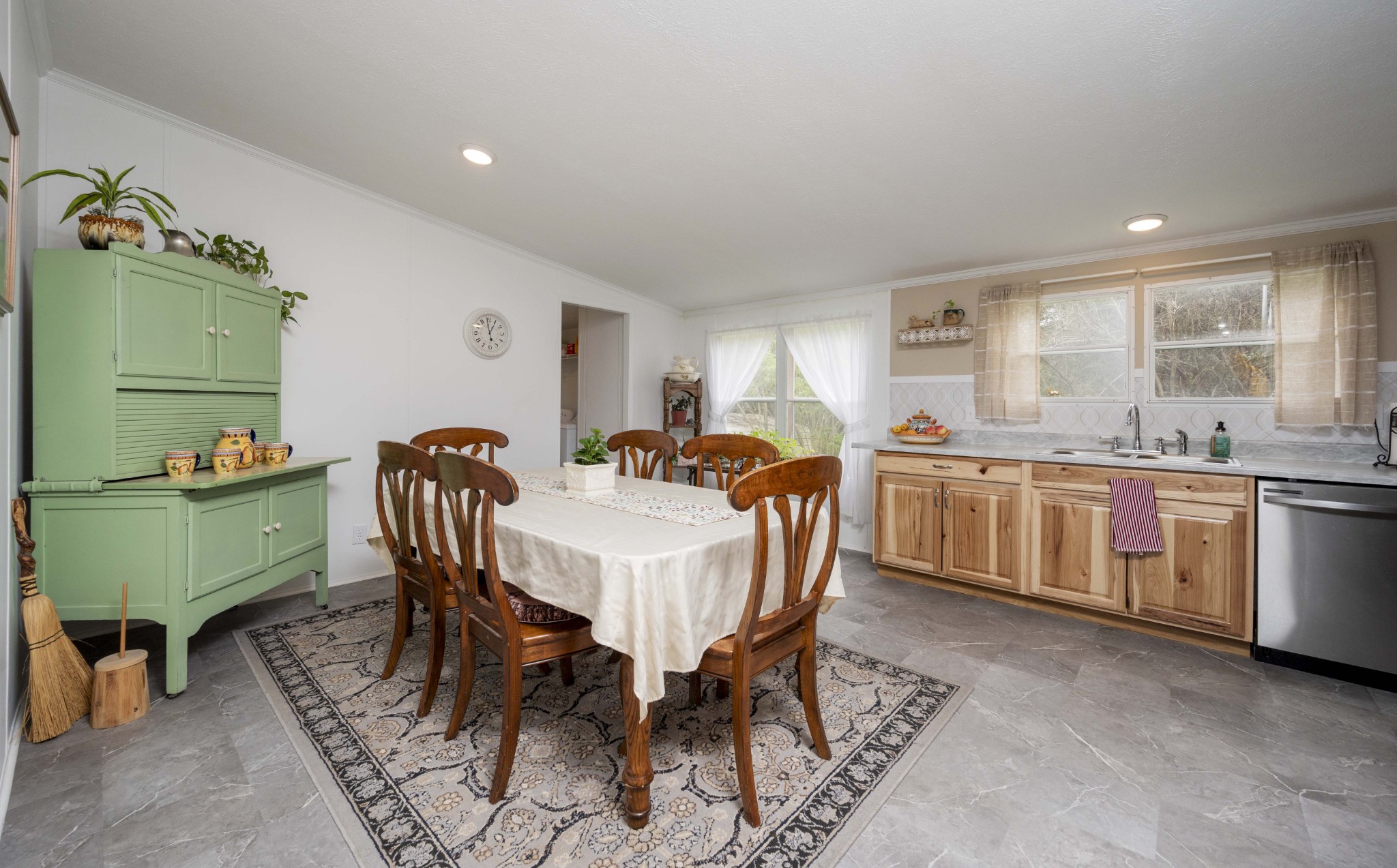 1822 Groveland Ridge Road Columbia, TN 38401 - Photo 7 of 48 a view of a dining room with furniture and a window