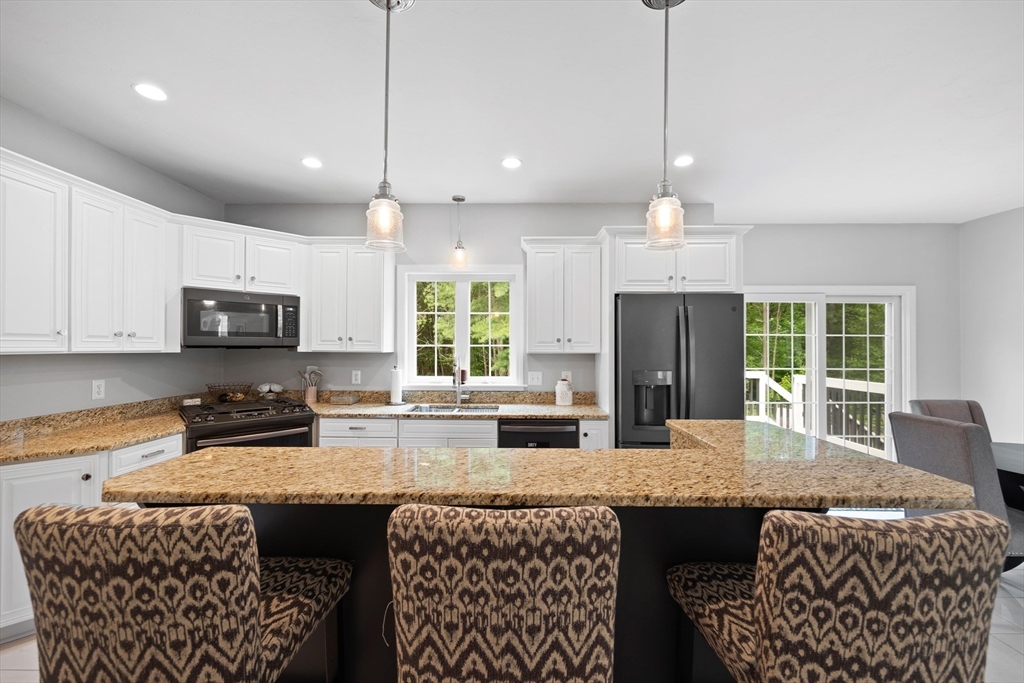 317 Finch Road Raynham, MA 02767 - Photo 5 of 32 Gallery Image 5