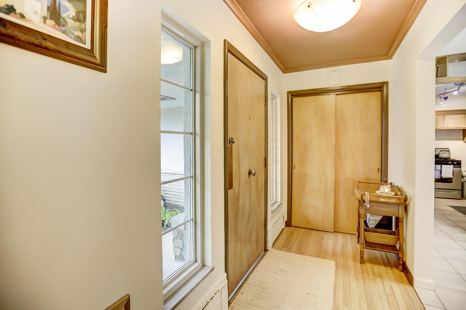 2683 Tudor Road Columbus, OH 43209 - Photo 7 of 34 Gallery Image 7
