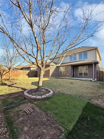 $2,800 | 11504 Zoe Lane, McKinney, TX 75071