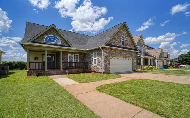 $225,000 | 560 Serendipity Lane, Spartanburg, SC 29301