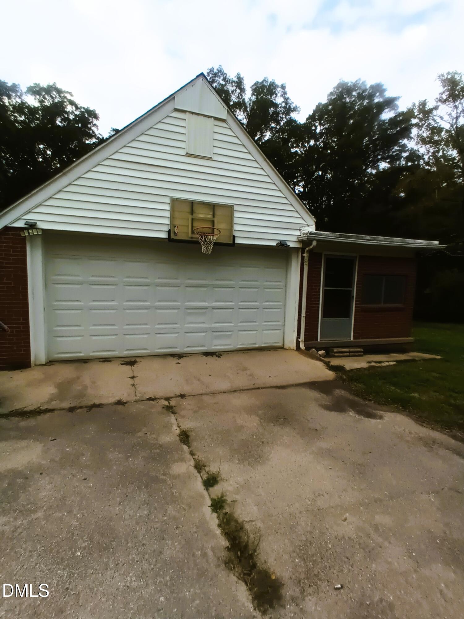 7856 Boston Road Roxboro, NC 27574 - Photo 11 of 18 a view of a white house