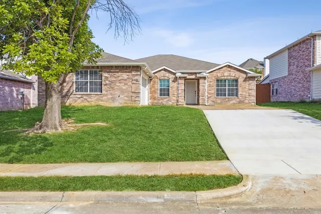$405,000 | 3315 Elmwood Court, Sachse, TX 75048